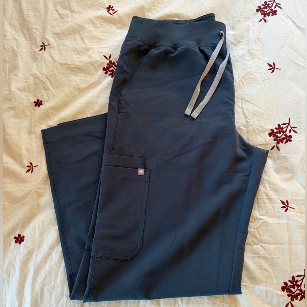 Figs Isabel Scrub Pants